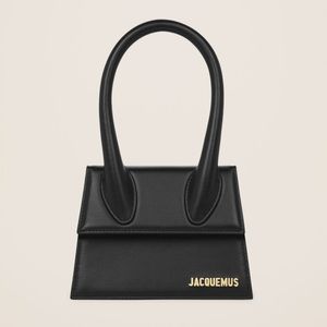 JACQUEMUS BAG Le Chiquito moyen